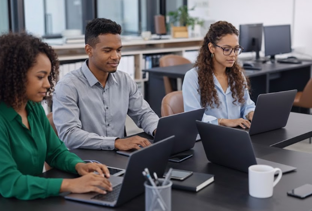 Agence de tchatting OFM à Madagascar – Talents Top